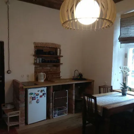 Kirsimaee Maja 维尔扬迪